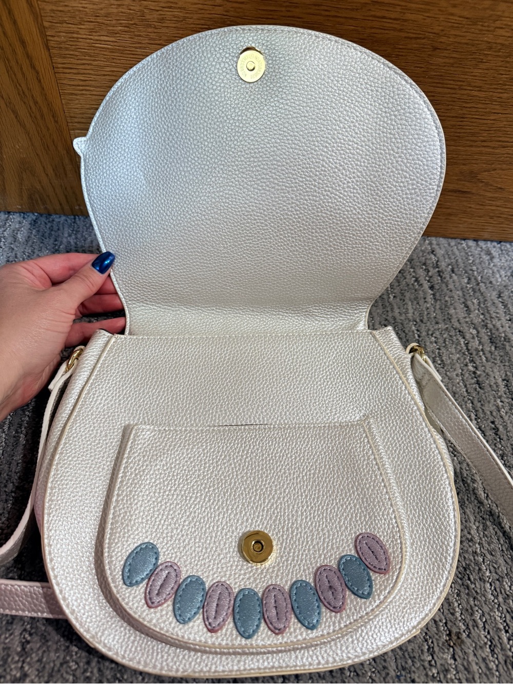 Mrs Potts Novelty Teacup Face Crossbody Bag by Danielle Nicole - Picture 5 of 7